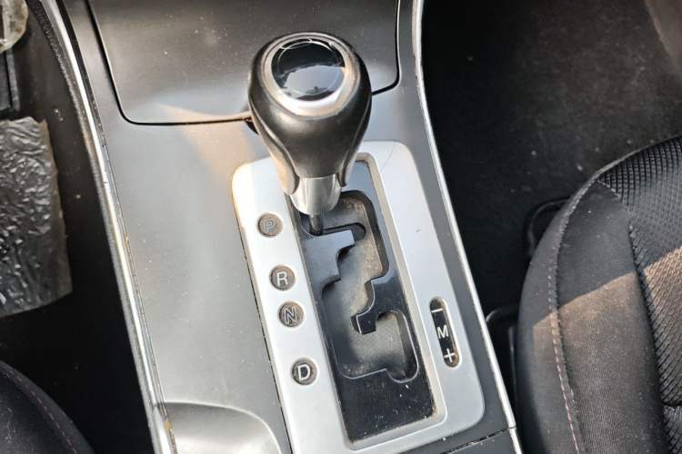 Used Mazda 6 2015 2.0L Automatic Fashion Edition Gear Lever