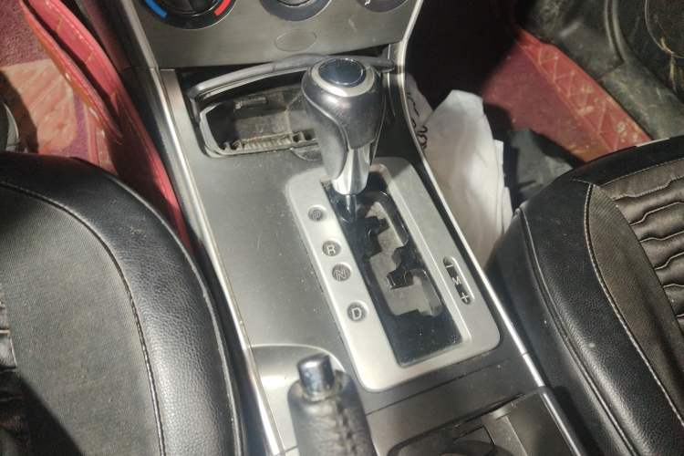 Used Mazda 6 2015 2.0L Automatic Classic Version Gear Lever