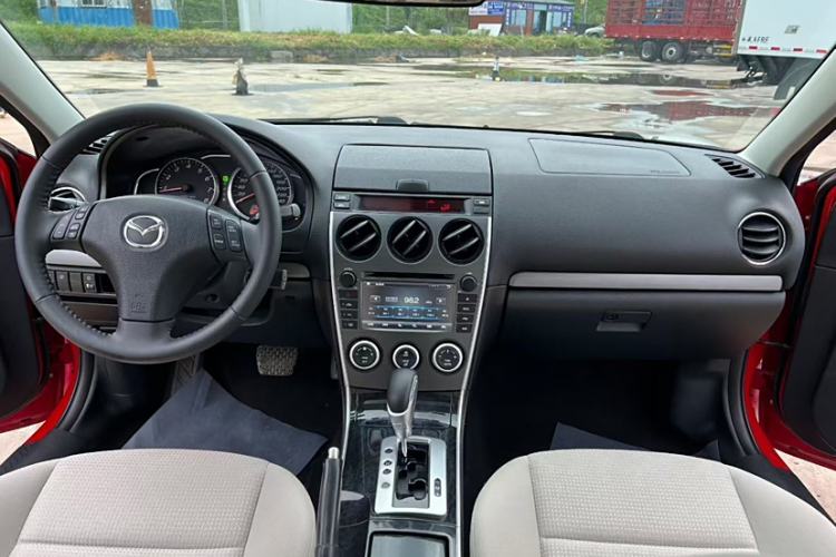 Used Mazda 6 2015 2.0L Automatic Fashion Edition Interior 11