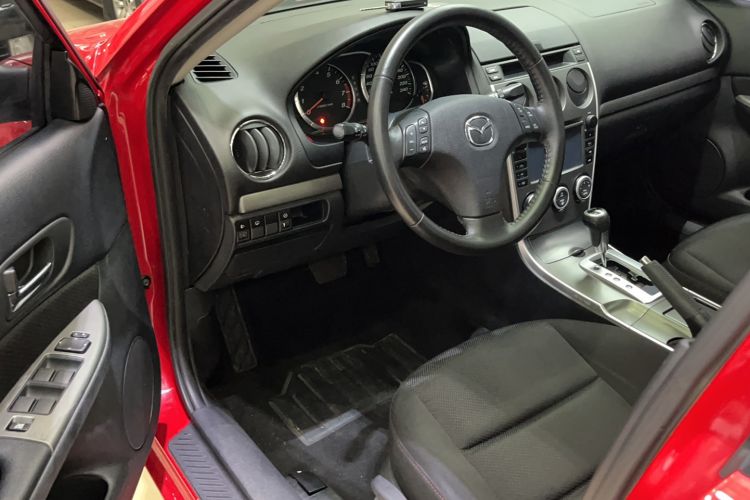 Used Mazda 6 2015 2.0L Automatic Fashion Edition Interior 2