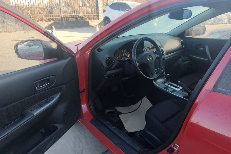 Used Mazda 6 2015 2.0L Automatic Fashion Edition Interior 3