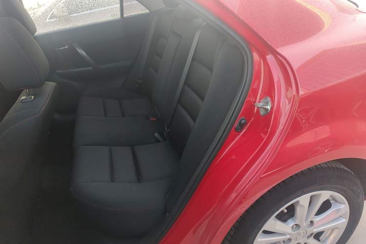 Used Mazda 6 2015 2.0L Automatic Fashion Edition Interior 4