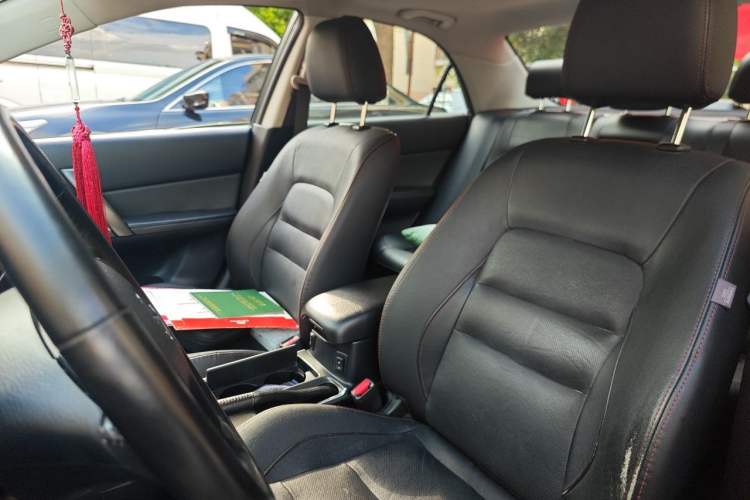 Used Mazda 6 2015 2.0L Automatic Luxury Version Left Front Seat