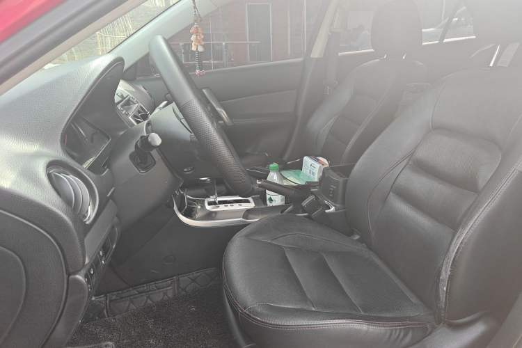 Used Mazda 6 2015 2.0L Automatic Ultra-Luxury Model Left Front Seat