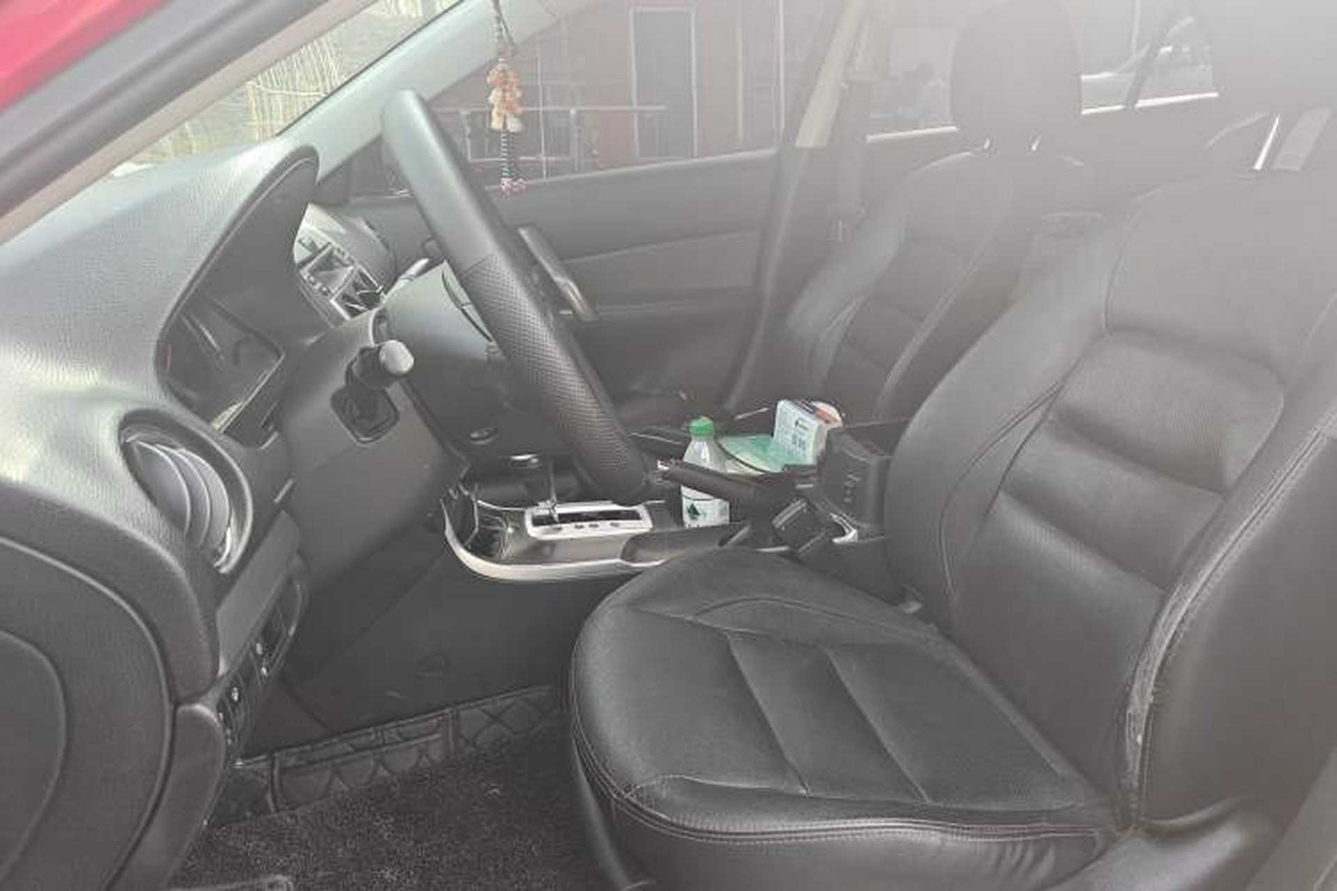 Used Mazda 6 2015 2.0L Automatic Ultra-Luxury Model Left Front Seat