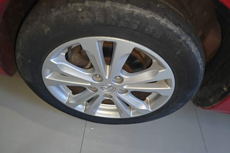 Used Mazda 6 2015 2.0L Automatic Fashion Edition Left Front Wheel Hub