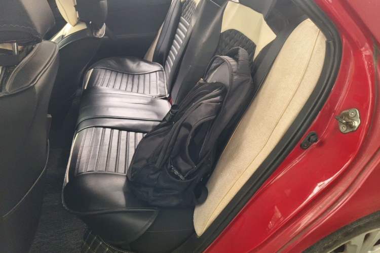 Used Mazda 6 2015 2.0L Automatic Fashion Edition Left Rear Seat