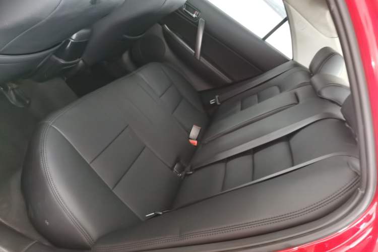 Used Mazda 6 2015 2.0L Automatic Fashion Edition Left Rear Seat