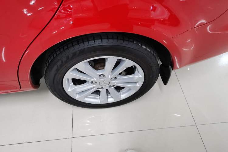 Used Mazda 6 2015 2.0L Automatic Fashion Edition Left Rear Wheel Hub