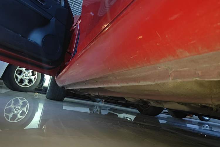 Used Mazda 6 2015 2.0L Automatic Fashion Edition Left Side Sill