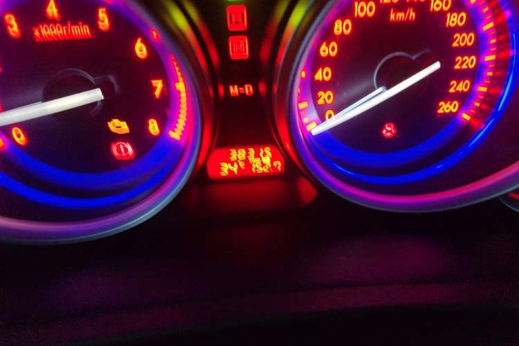Used Mazda 6 2015 2.0L Automatic Elite Edition Odometer Close Up