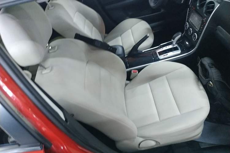 Used Mazda 6 2015 2.0L Automatic Fashion Edition Right Front Seat