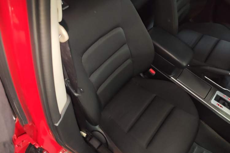 Used Mazda 6 2015 2.0L Automatic Fashion Edition Right Front Seat