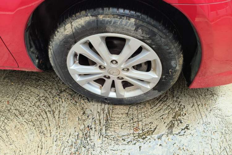 Used Mazda 6 2015 2.0L Automatic Fashion Edition Right Front Wheel Hub