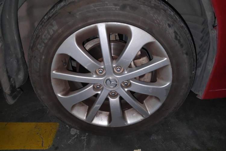 Used Mazda 6 2015 2.0L Automatic Fashion Edition Right Front Wheel Hub