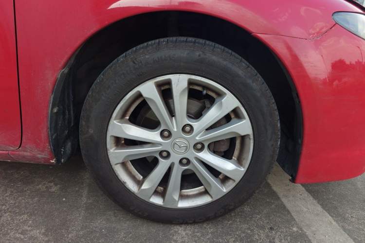 Used Mazda 6 2015 2.0L Automatic Fashion Edition Right Front Wheel Hub
