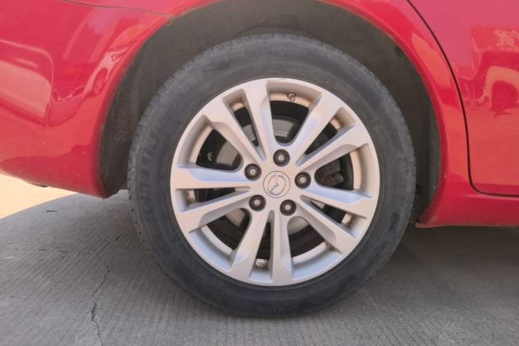 Used Mazda 6 2015 2.0L Automatic Classic Version Right Rear Wheel Hub