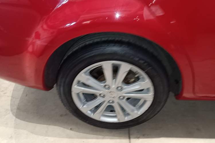 Used Mazda 6 2015 2.0L Automatic Fashion Edition Right Rear Wheel Hub