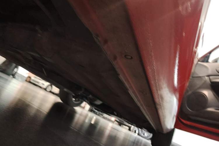 Used Mazda 6 2015 2.0L Automatic Fashion Edition Right Side Sill