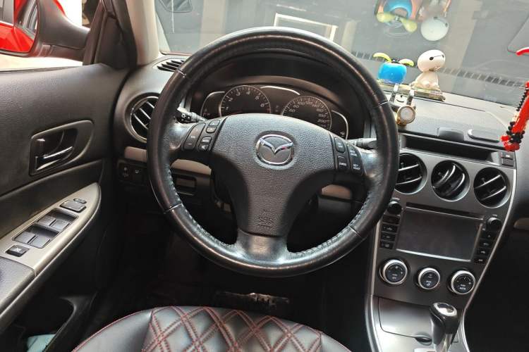 Used Mazda 6 2015 2.0L Automatic Fashion Edition Steering Wheel