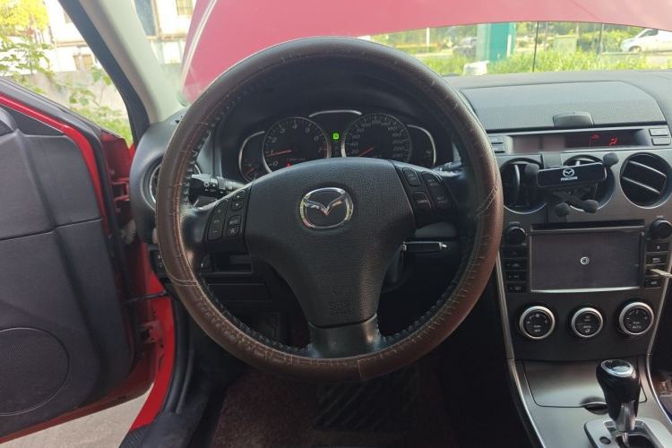 Used Mazda 6 2015 2.0L Automatic Fashion Edition Steering Wheel