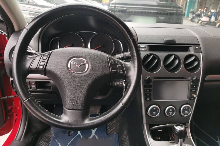 Used Mazda 6 2015 2.0L Automatic Luxury Version Steering Wheel