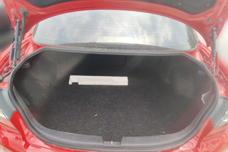 Used Mazda 6 2015 2.0L Automatic Fashion Edition Trunk