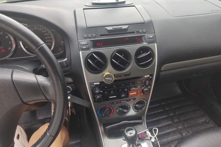 Used Mazda 6 2015 2.0L Automatic Classic Version Audio And AC Panel
