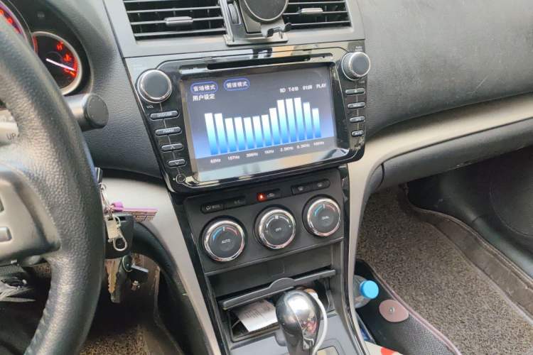 Used Mazda 6 2015 2.0L Automatic Elite Edition Audio And AC Panel