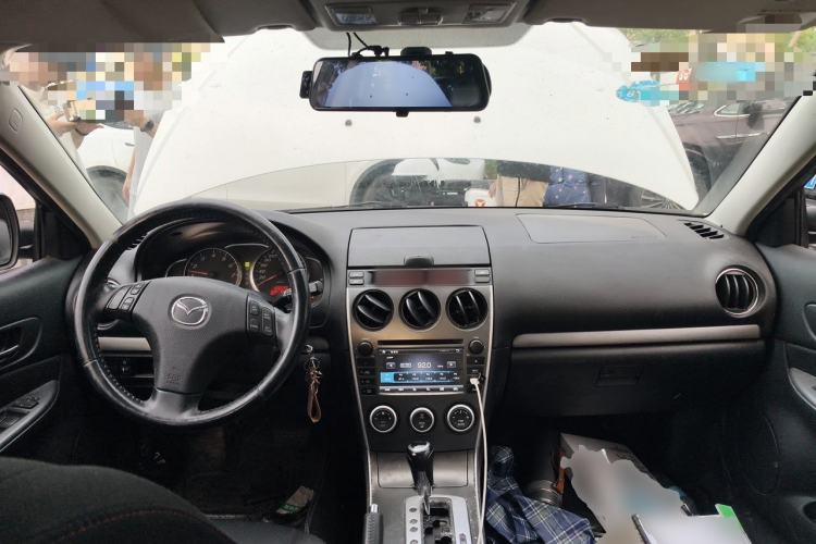 Used Mazda 6 2015 2.0L Automatic Fashion Edition Center Console
