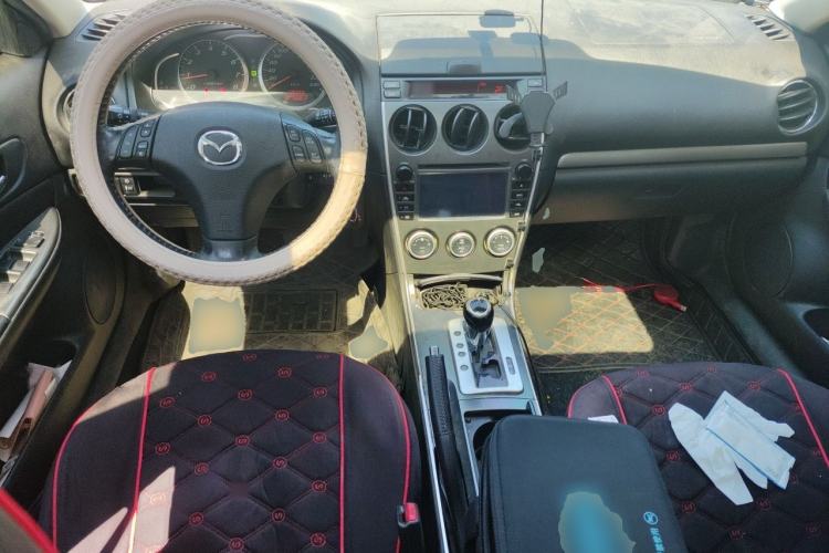 Used Mazda 6 2015 2.0L Automatic Fashion Edition Center Console