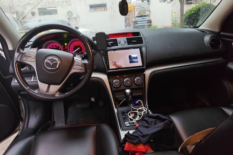 Used Mazda 6 2015 2.0L Automatic Elite Edition Center Console