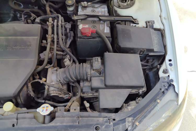 Used Mazda 6 2015 2.0L Automatic Fashion Edition Engine Bay Left