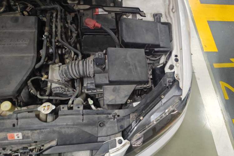 Used Mazda 6 2015 2.0L Automatic Fashion Edition Engine Bay Left