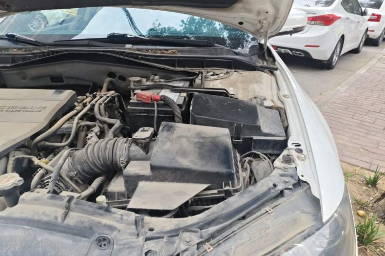 Used Mazda 6 2015 2.0L Automatic Fashion Edition Engine Bay Left