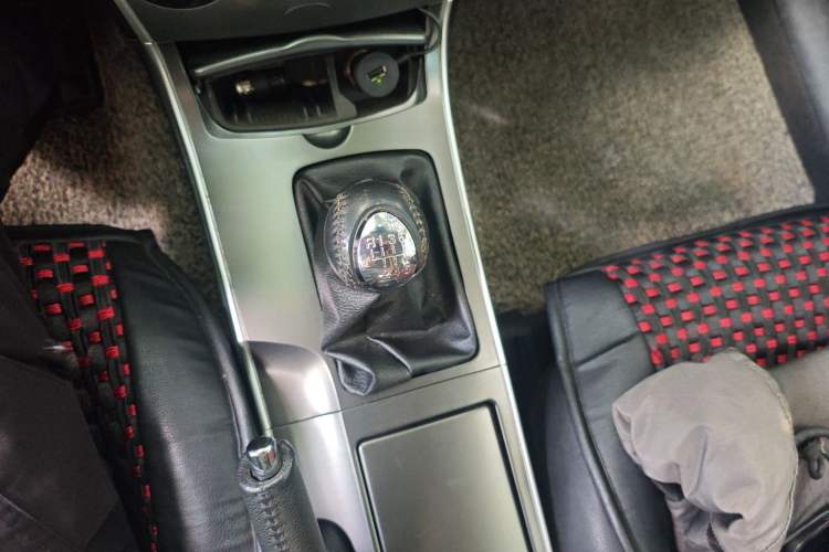 Used Mazda 6 2015 2.0L Manual Version Gear Lever