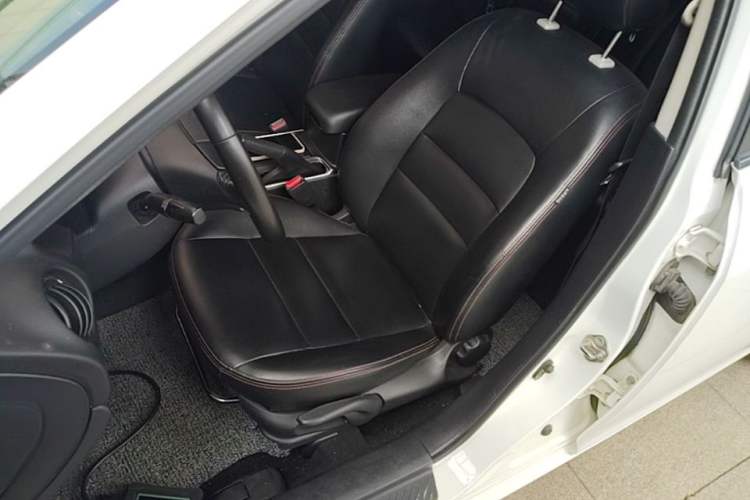 Used Mazda 6 2015 2.0L Automatic Fashion Edition Left Front Seat
