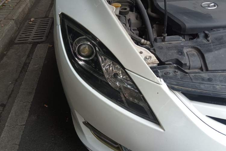 Used Mazda 6 2015 2.0L Automatic Elite Edition Right Front Headlight
