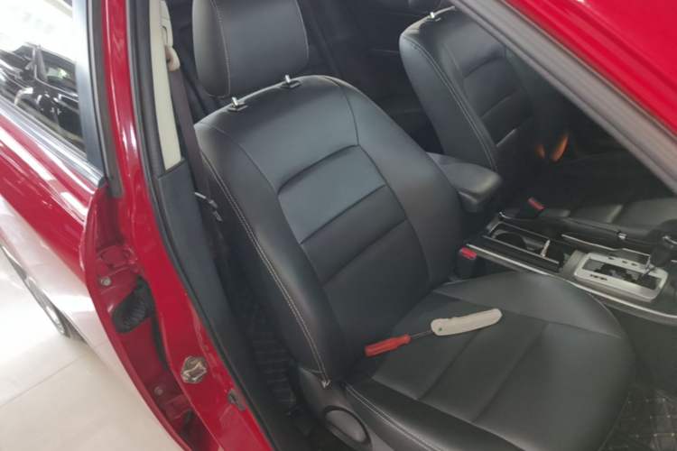 Used Mazda 6 2015 2.0L Automatic Fashion Edition Right Front Seat