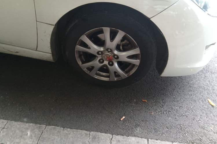 Used Mazda 6 2015 2.0L Automatic Elite Edition Right Front Wheel Hub