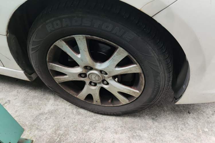 Used Mazda 6 2015 2.0L Automatic Elite Edition Right Front Wheel Hub