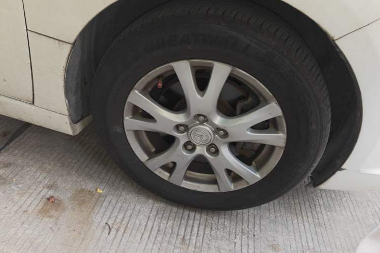 Used Mazda 6 2015 2.0L Automatic Elite Edition Right Front Wheel Hub