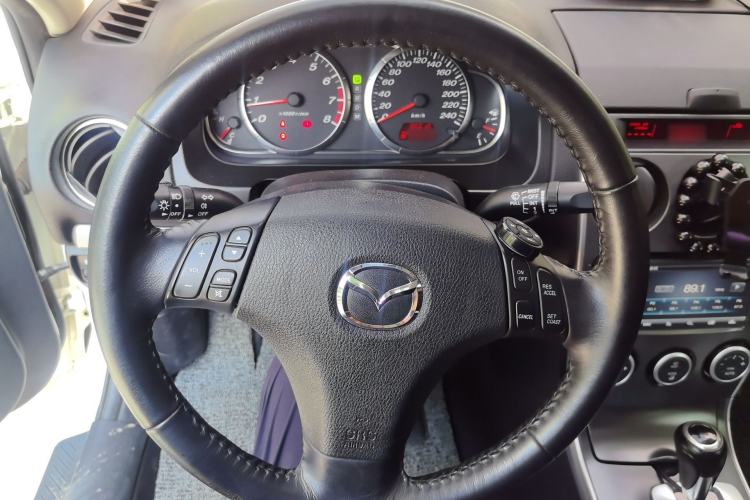 Used Mazda 6 2015 2.0L Automatic Fashion Edition Steering Wheel