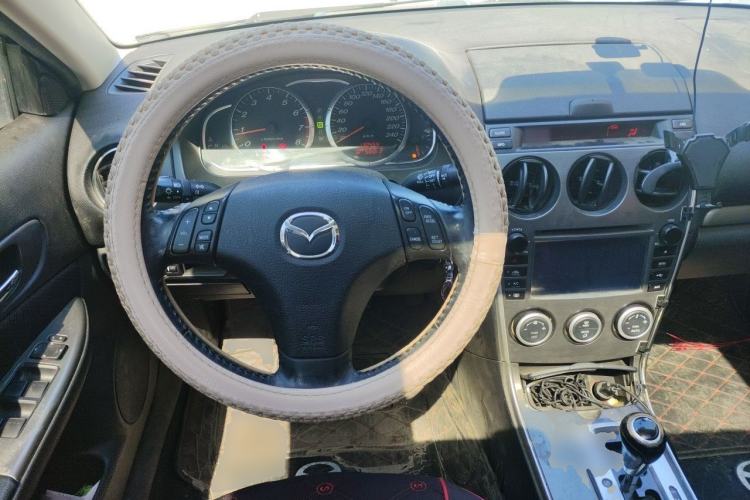 Used Mazda 6 2015 2.0L Automatic Fashion Edition Steering Wheel
