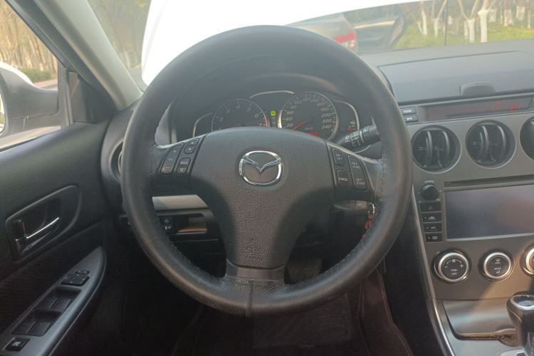 Used Mazda 6 2015 2.0L Automatic Fashion Edition Steering Wheel