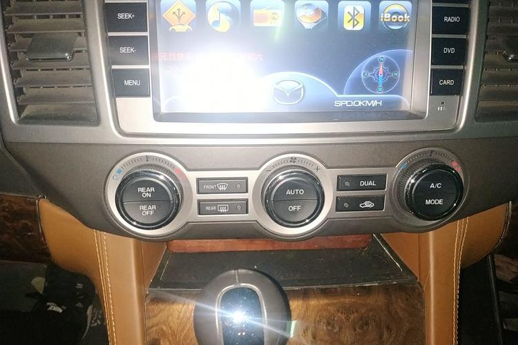 Used Mazda 8 2011 2.3L Ultimate Edition AC Panel