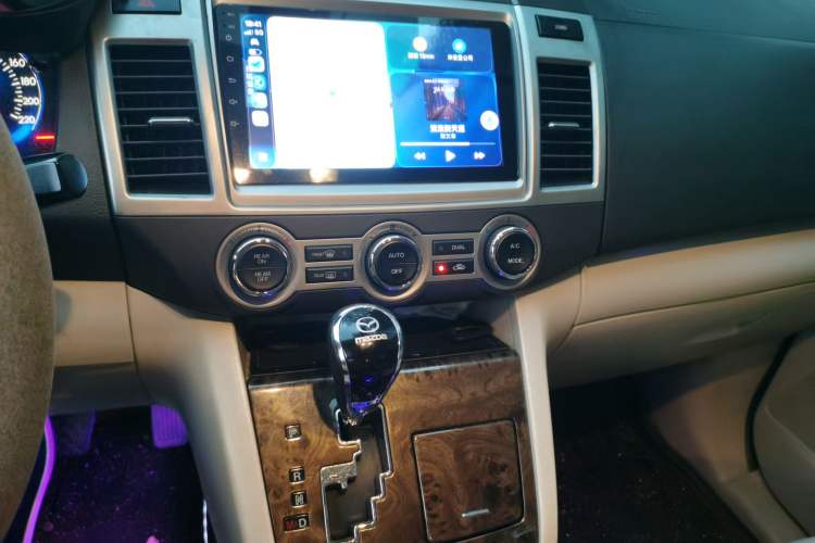 Used Mazda 8 2011 2.3L Deluxe Edition Audio And AC Panel