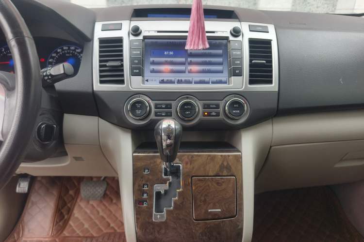 Used Mazda 8 2011 2.3L Deluxe Edition Audio And AC Panel