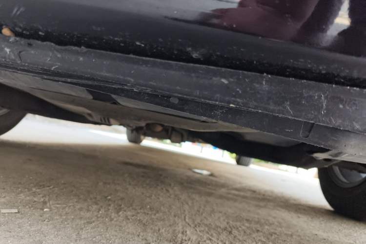 Used Mazda 8 2011 2.3L Ultimate Edition Chassis Front