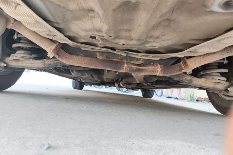 Used Mazda 8 2011 2.3L Ultimate Edition Chassis Rear
